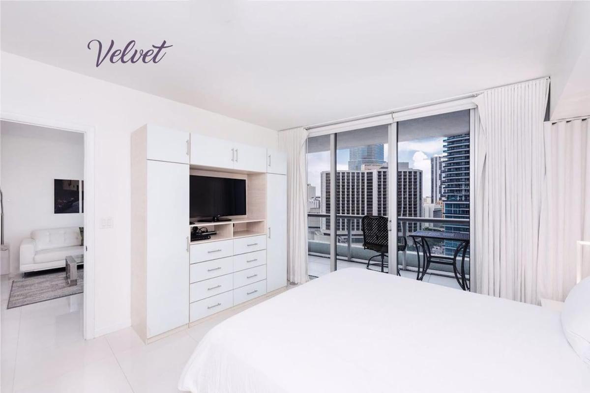 Icon Brickell Suites By Vesper Маями Екстериор снимка